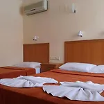 Olympos Hotell 3*