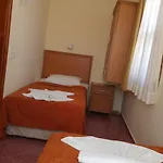 Olympos Hotell 3*