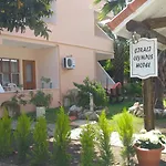 Hotel Olympos 3*