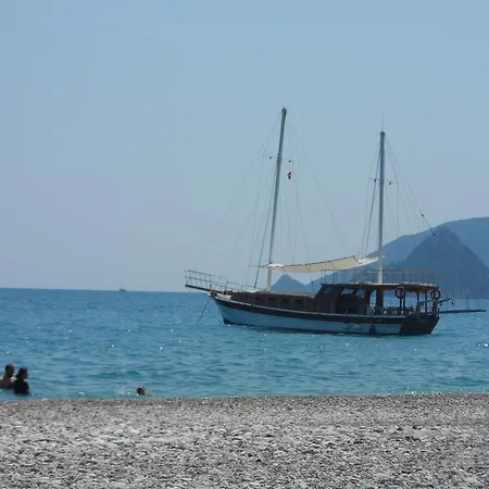 Olympos Szálloda Çıralı